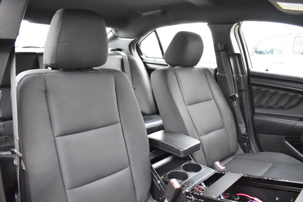 Used 2016 Ford Taurus Police Interceptor AWD image 14