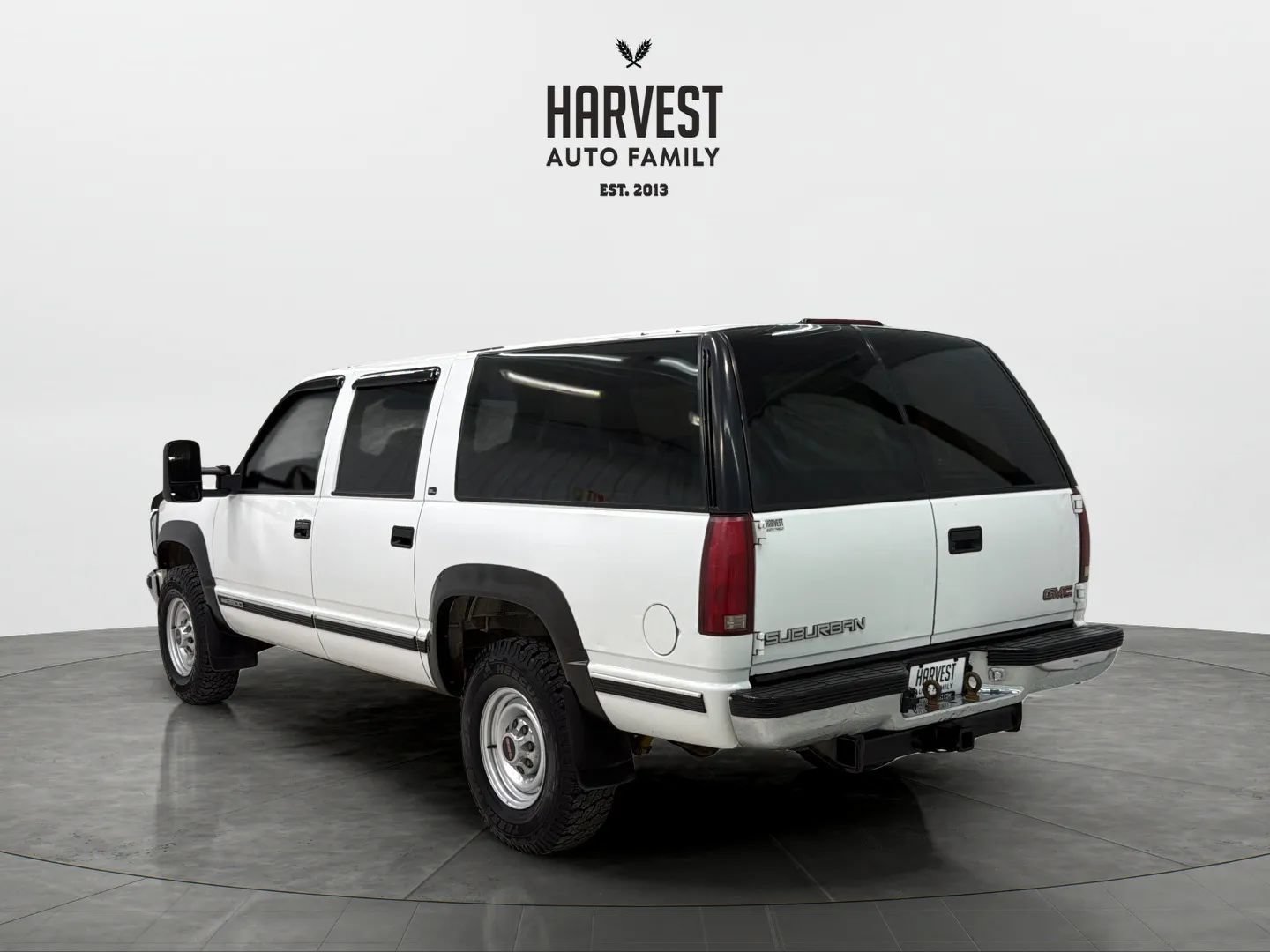 Used 1999 GMC Suburban 2500 AWD/4WD image 4