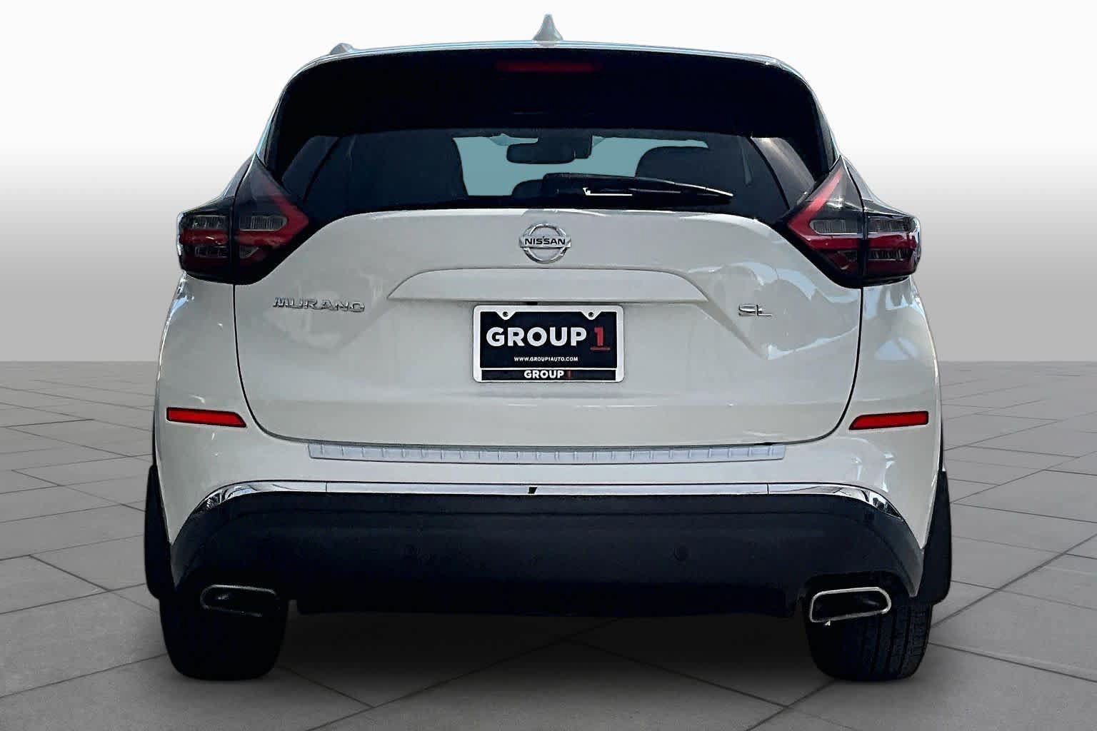 Used 2020 Nissan Murano SL w/ Moonroof Package FWD image 5