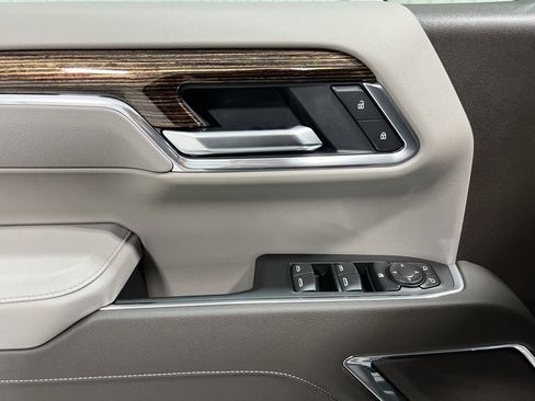 New 2026 GMC Sierra 1500 SLE image 22