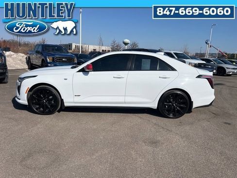 Used 2022 Cadillac CT4 Sport image 7