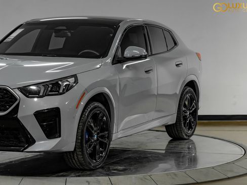 Used 2026 BMW X2 xDrive28i AWD/4WD image 10