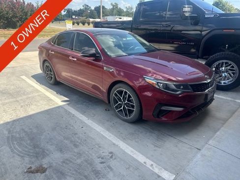 Used 2020 Kia Optima SE FWD image 1