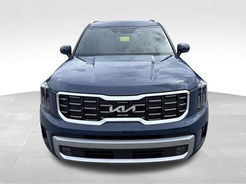 Used 2024 Kia Telluride SX FWD image 3