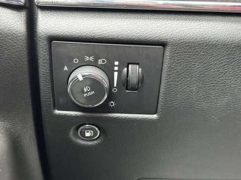 Used 2016 Jeep Grand Cherokee Limited AWD/4WD image 37