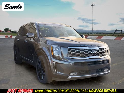 Used 2021 Kia Telluride SX w/ Towing Package FWD image 1