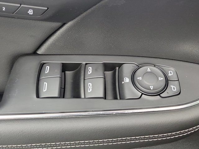 Used 2023 Buick Envision Essence AWD/4WD image 21