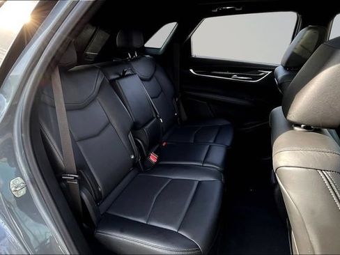 Used 2022 Cadillac XT5 Premium Luxury AWD/4WD image 27