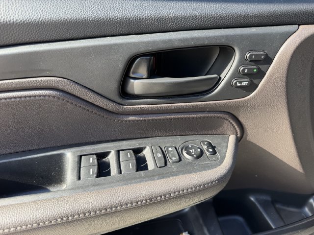 Used 2019 Honda Odyssey EX-L image 12