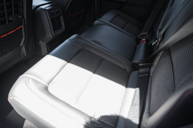 New 2026 Ford Bronco Raptor w/ Interior Carbon Fiber Pack AWD/4WD image 48