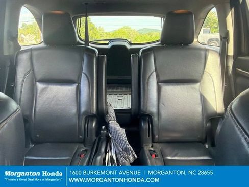 Used 2015 Toyota Highlander Limited FWD image 10