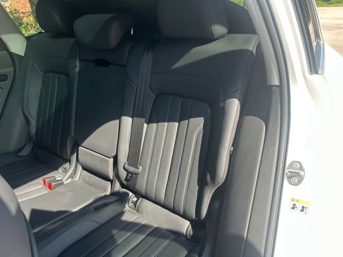 Used 2019 Audi Q5 2.0T Premium Plus w/ Premium Plus Package AWD/4WD image 27