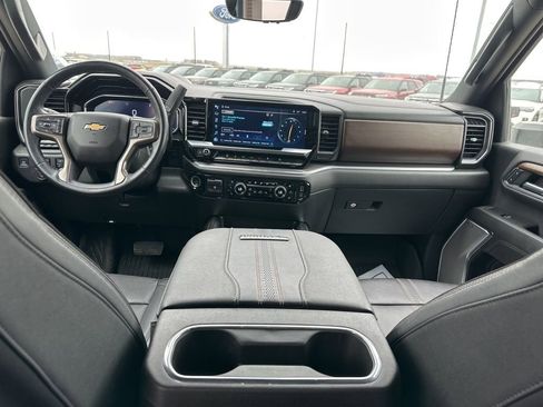 Used 2024 Chevrolet Silverado 2500 High Country w/ Technology Package AWD/4WD image 26