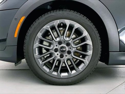 Used 2025 MINI Cooper S image 8