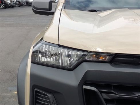 Used 2023 Chevrolet Colorado Trail Boss w/ Advanced Trailering Package image 10