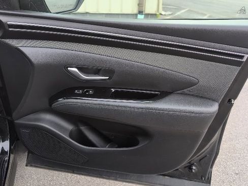 Used 2023 Hyundai Santa Cruz Limited image 13