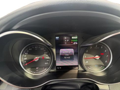Used 2019 Mercedes-Benz GLC 350e 4MATIC image 14
