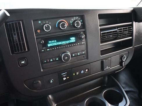 Used 2022 Chevrolet Express 3500 LS image 28