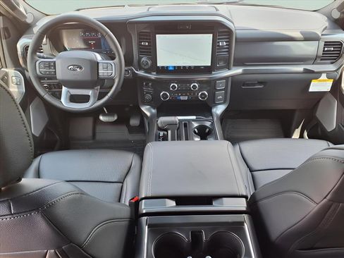 New 2025 Ford F150 Lariat w/ Equipment Group 502A High image 8