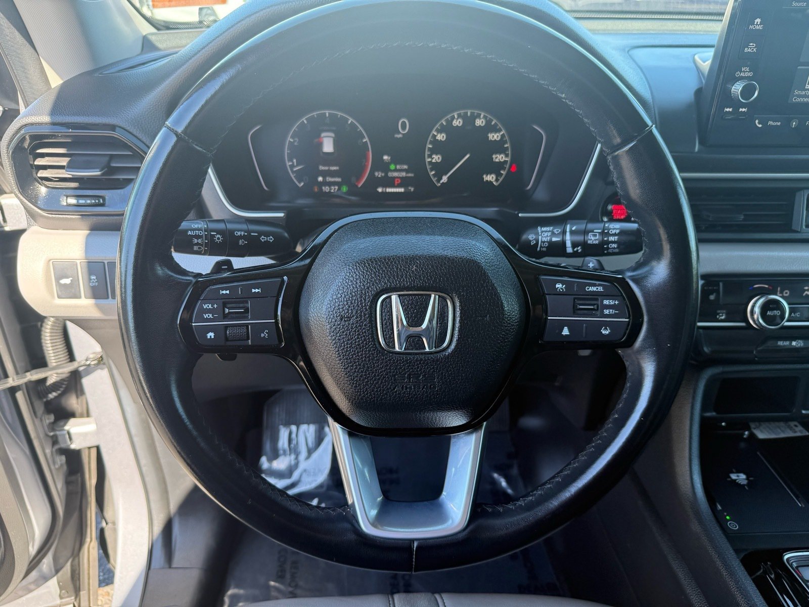 Used 2025 Honda Pilot EX-L image 16