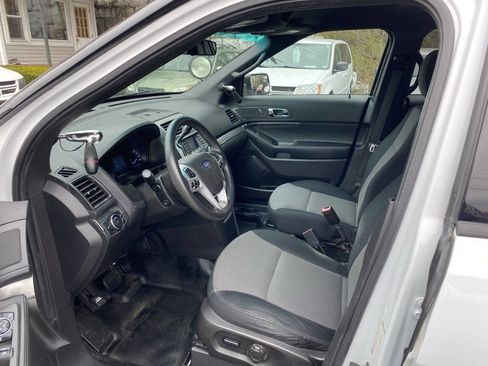 Used 2014 Ford Explorer 4WD Police Interceptor w/ Ready For The Road Package image 9