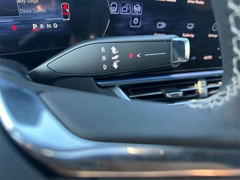 New 2026 Chevrolet Equinox EV LT image 20