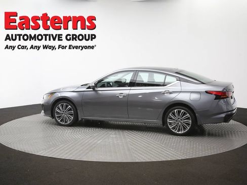 Used 2023 Nissan Altima 2.5 SL AWD/4WD image 54