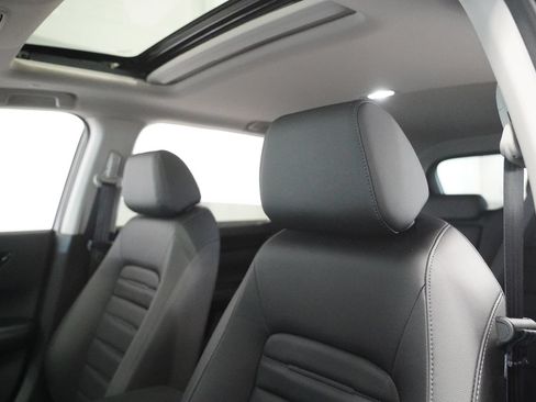 Used 2026 Honda CR-V EX-L image 12