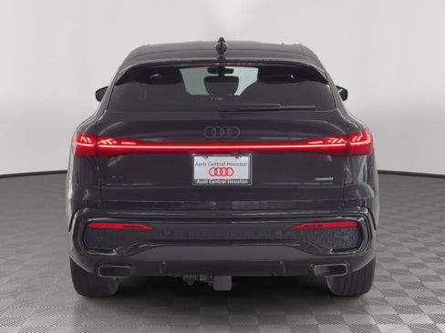 New 2026 Audi Q5 Premium AWD/4WD image 10