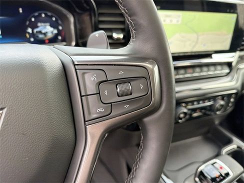Used 2025 Chevrolet Silverado 1500 ZR2 w/ Technology Package image 19