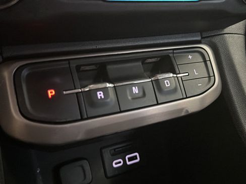 Used 2023 GMC Acadia Denali w/ Black Diamond Edition AWD/4WD image 19