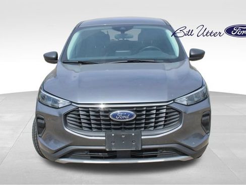 Used 2024 Ford Escape Active AWD/4WD image 2