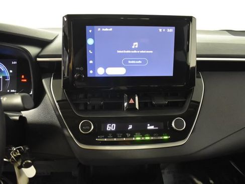 Used 2026 Toyota Corolla LE FWD image 16