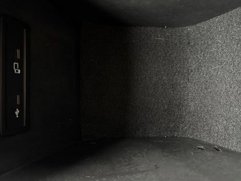 Used 2022 Mercedes-Benz GLC 300 image 33