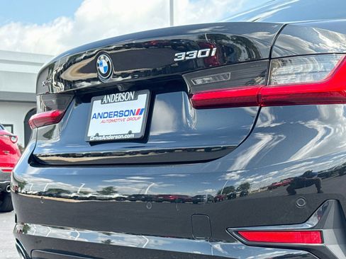 Used 2021 BMW 330i xDrive Sedan AWD/4WD image 6