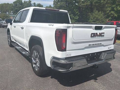 New 2026 GMC Sierra 1500 SLT w/ SLT Premium Package AWD/4WD image 3
