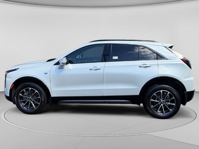 Used 2024 Cadillac XT4 Sport w/ Active Safety Package AWD/4WD image 2