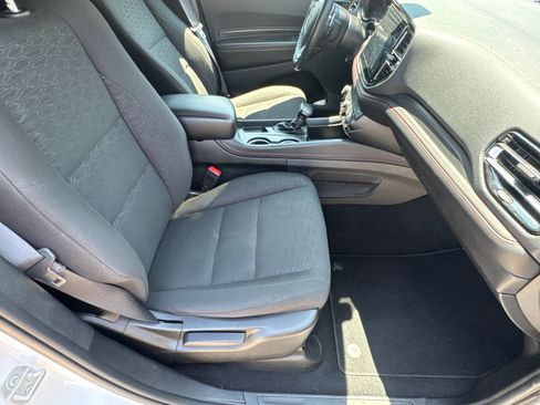 Used 2025 Dodge Durango GT AWD/4WD image 12