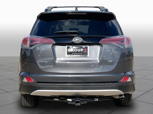 Used 2016 Toyota RAV4 SE FWD image 5