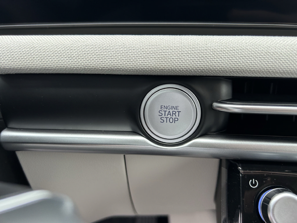New 2026 Hyundai Tucson Limited FWD image 33