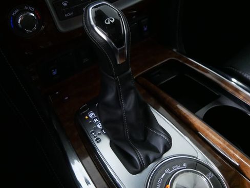 Used 2018 INFINITI QX80 4WD image 31