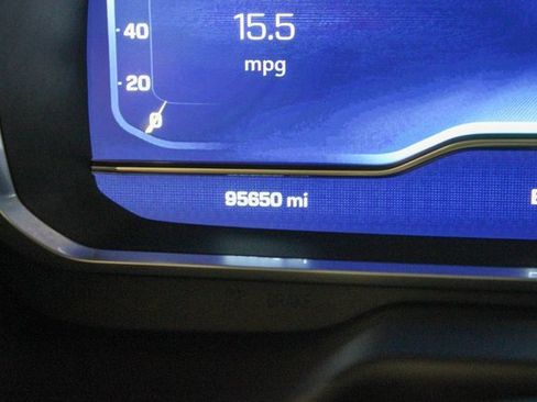 Used 2023 Chevrolet Tahoe Z71 w/ Luxury Package image 17