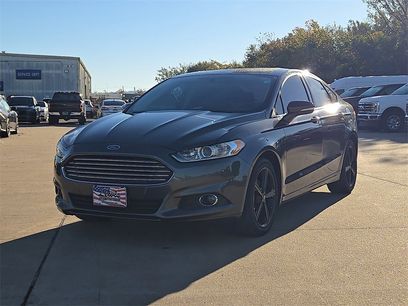 Used 2016 Ford Fusion SE