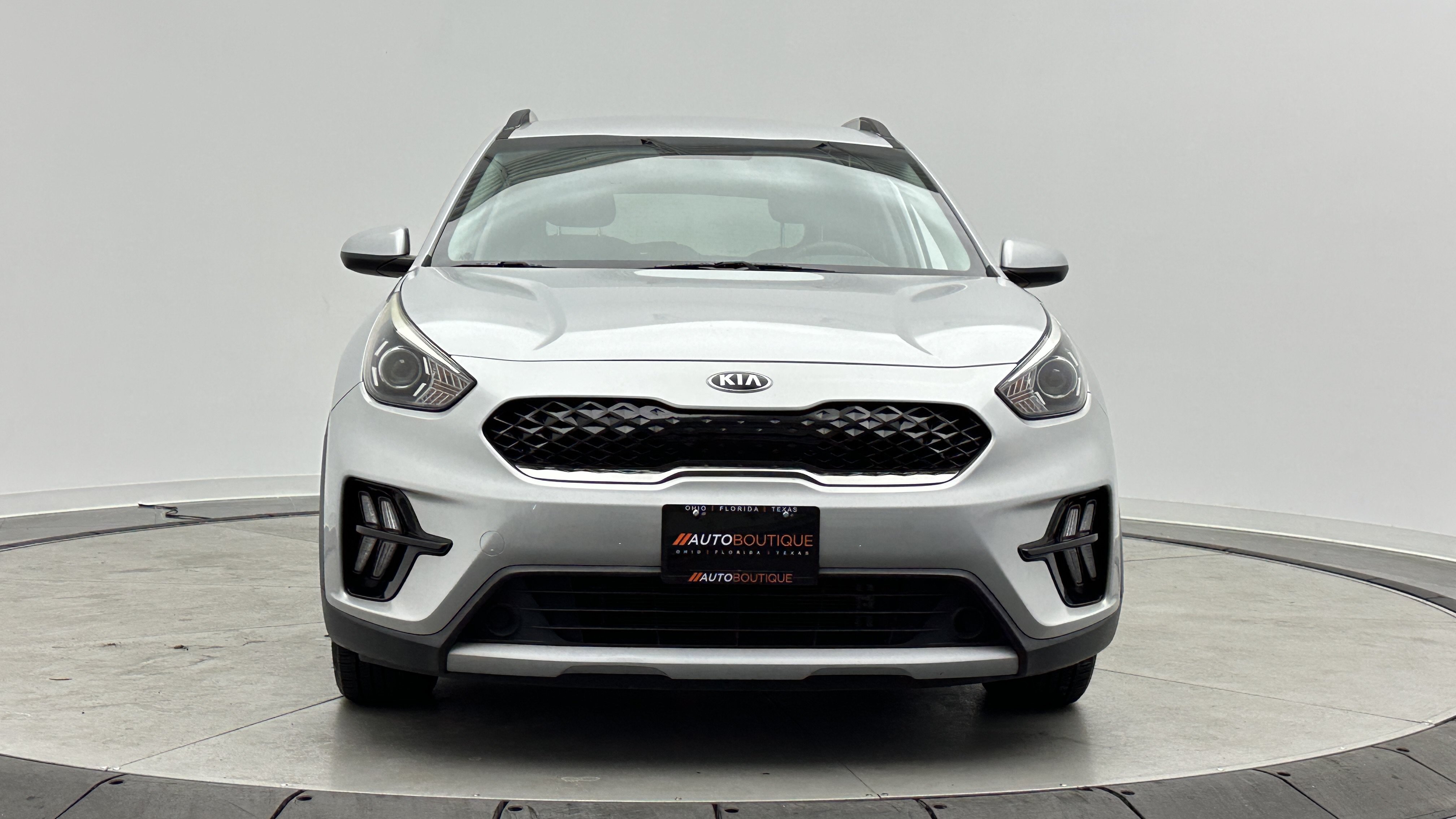 Used 2020 Kia Niro LX FWD image 2