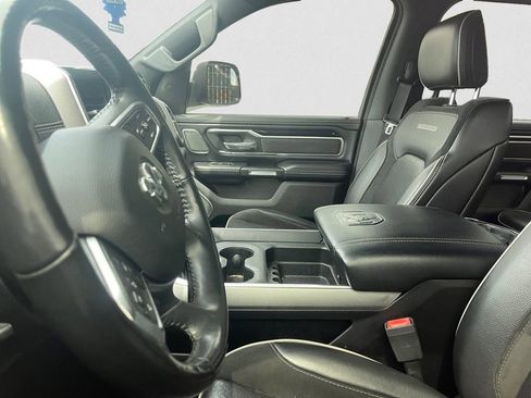 Used 2020 RAM 1500 Laramie AWD/4WD image 4