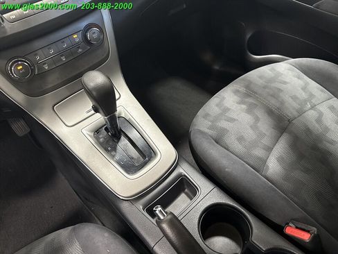 Used 2013 Nissan Sentra SV image 11