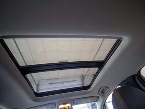 Used 2023 Chevrolet Bolt EUV Premier w/ Sun & Sound Package image 12