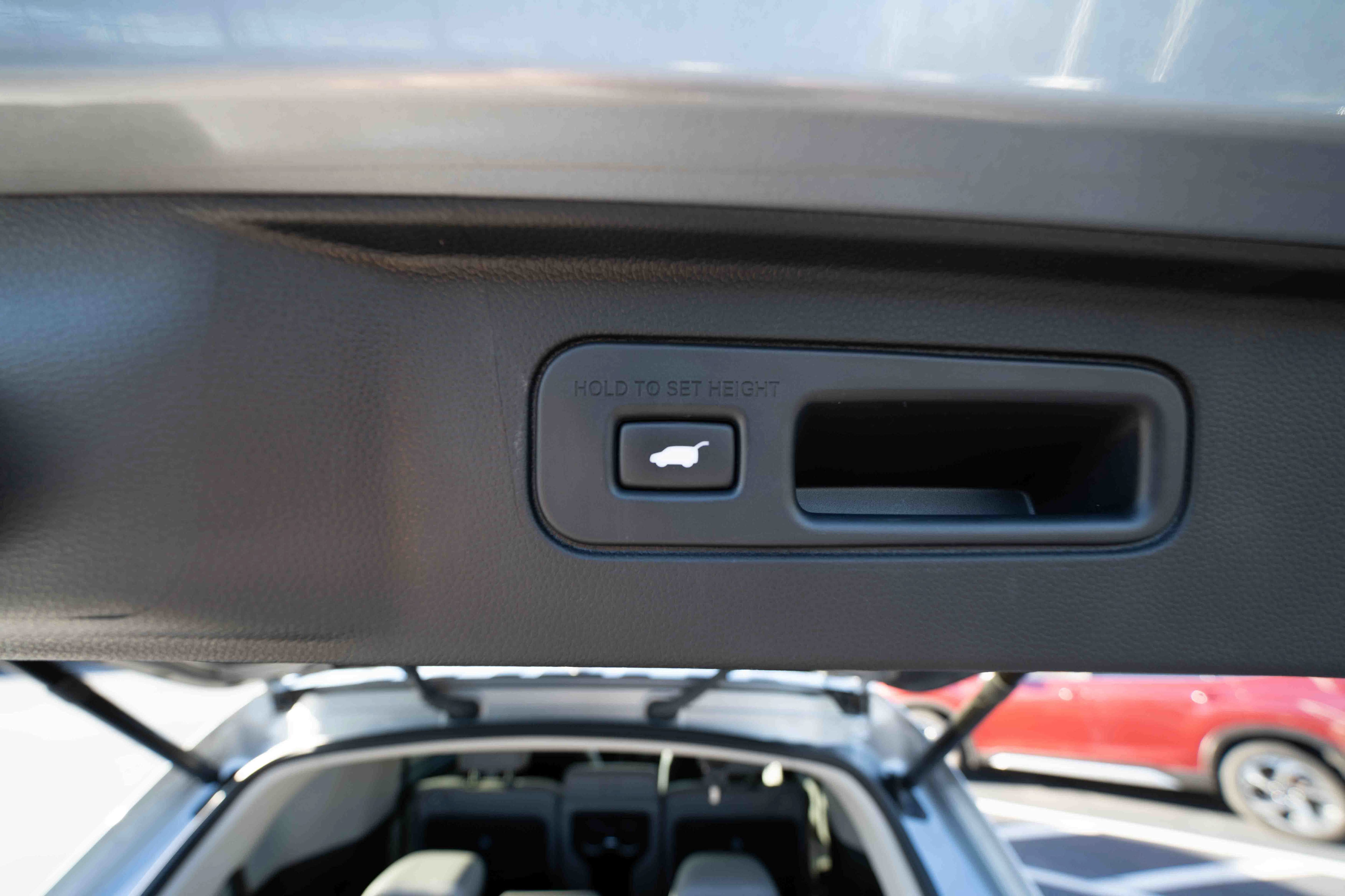 Used 2025 Honda Pilot EX-L image 29