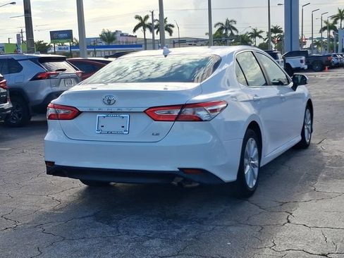 Used 2020 Toyota Camry LE FWD image 4