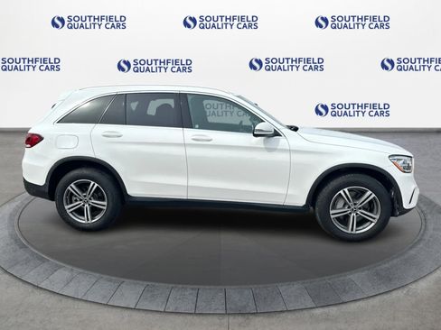 Used 2020 Mercedes-Benz GLC 300 image 8